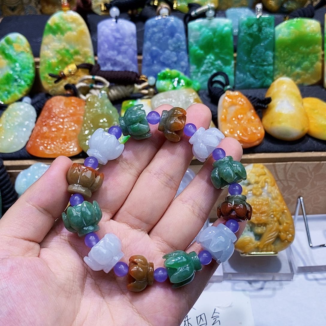 定制翡翠未镶嵌翡翠