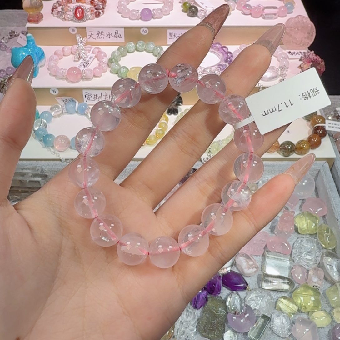 水晶手串未镶嵌粉水晶