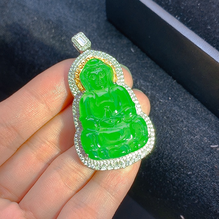【闪购商品】翡翠未镶嵌颈饰翡翠
