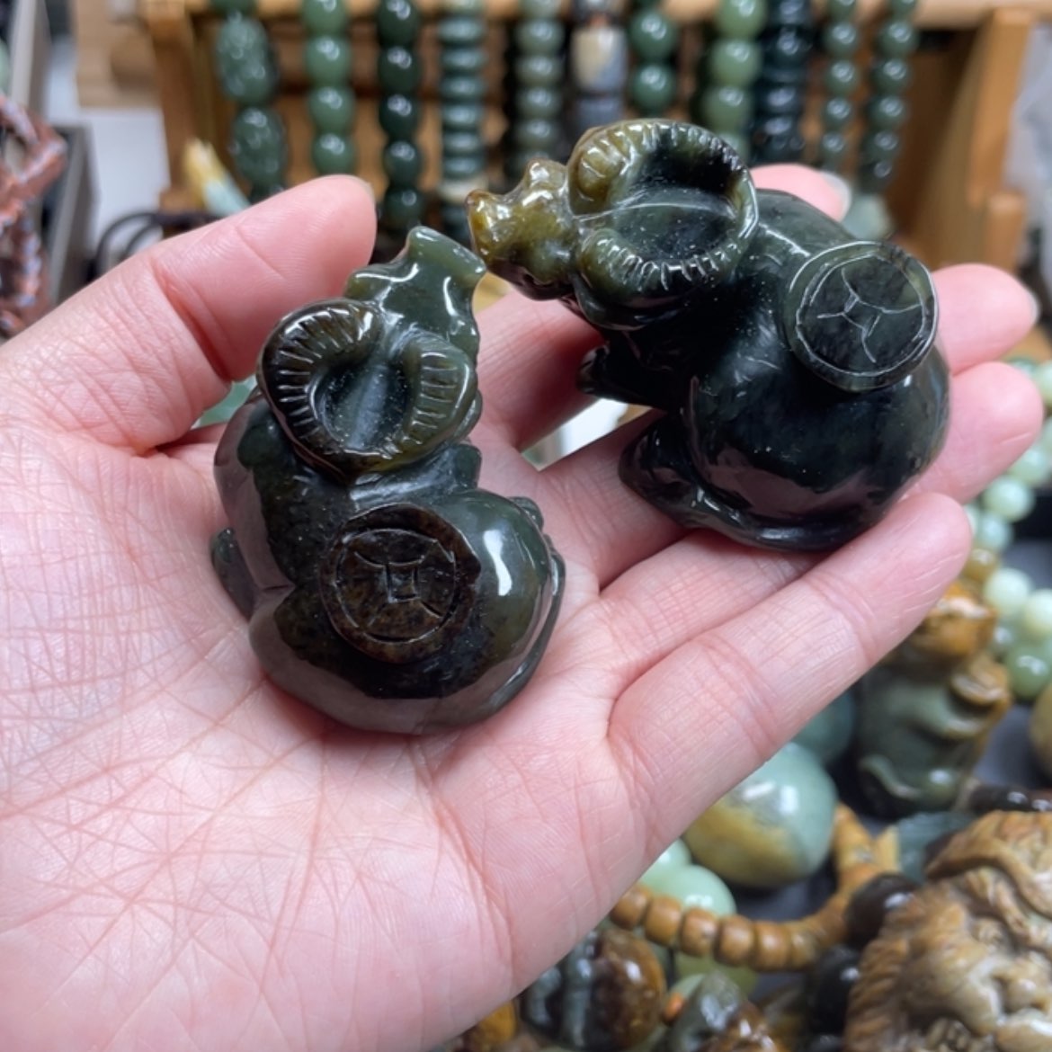 【闪购商品】岫岩河磨玉（透闪石质玉）手把件未镶嵌