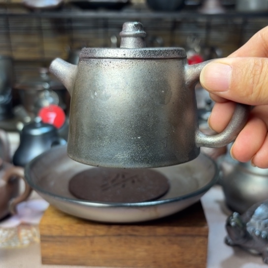 秋***瑟壶庄诚收了一个小女孩的