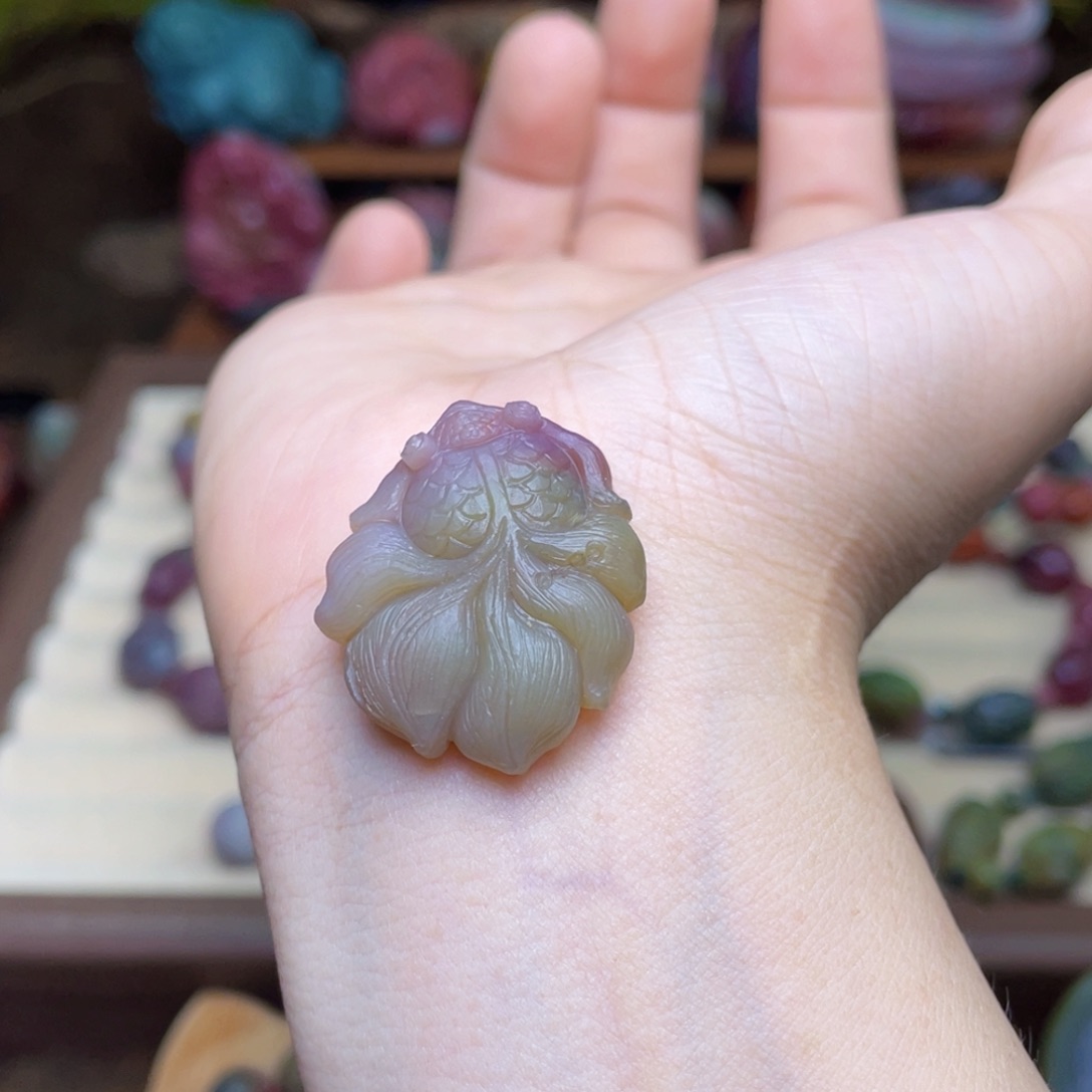 玛瑙/玉髓未镶嵌珠宝半成品盐源玛瑙金鱼