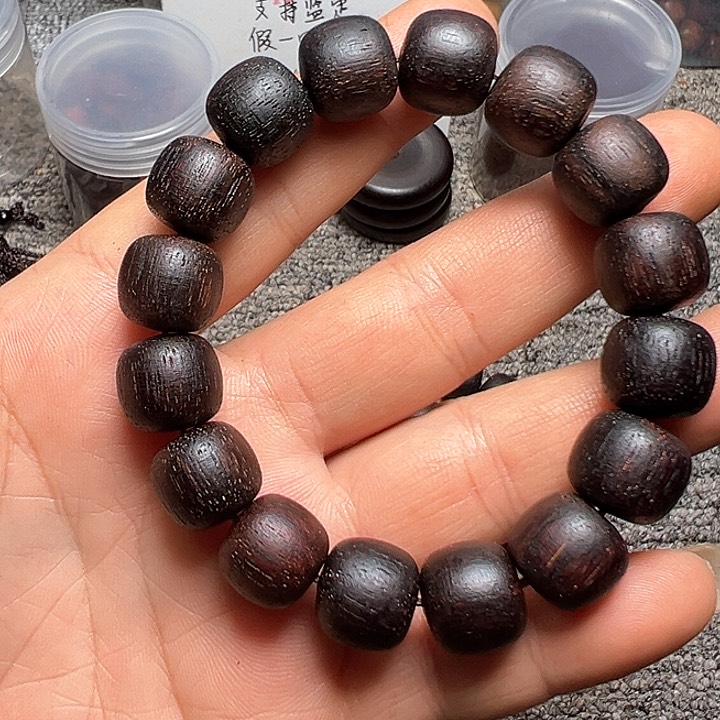 藤类降真香1.4老型软油满油精品超一档