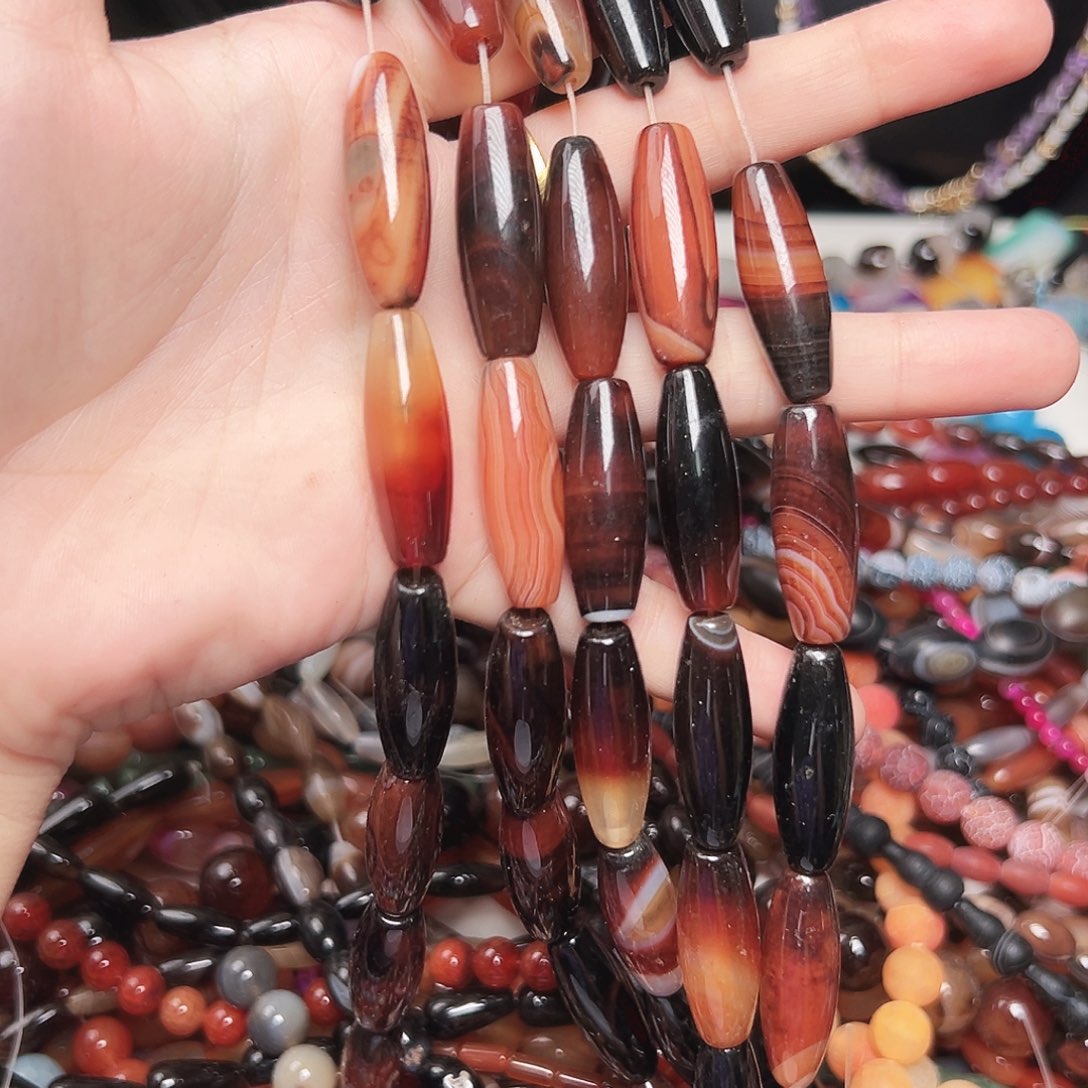 玛瑙/玉髓未镶嵌珠宝半成品c12 30m 棕色桶珠一条