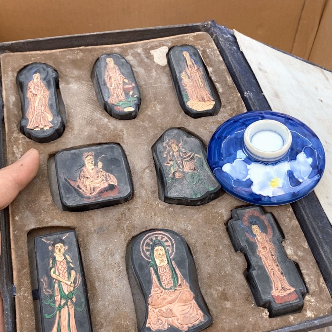 瓷片哈哈哈哈哈哈