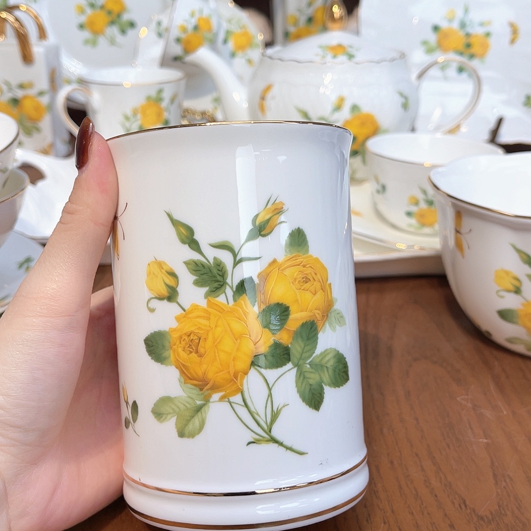 骨瓷//////////////