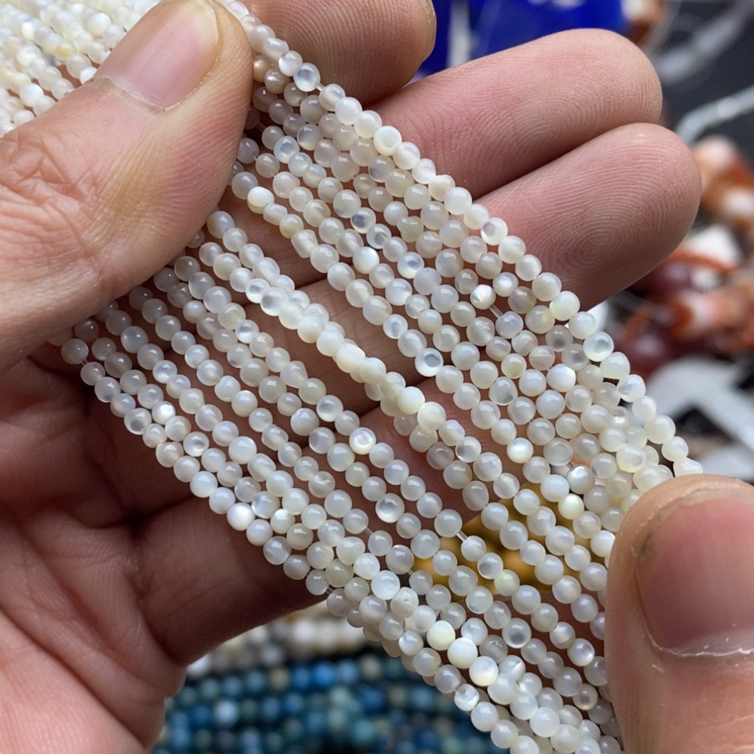 玛瑙/玉髓未镶嵌珠宝半成品一条纯天然2.5mm白蝶贝圆珠