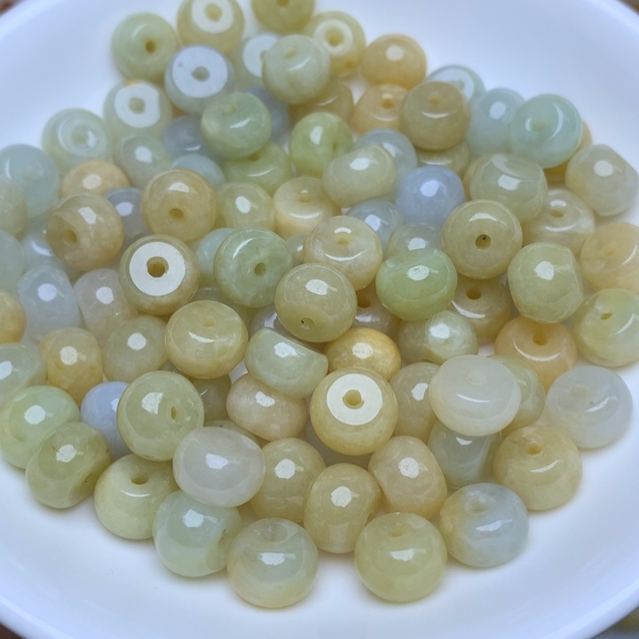 【闪购商品】未镶嵌翡翠手链卡5.6乘8.8冰黄鼓珠33个