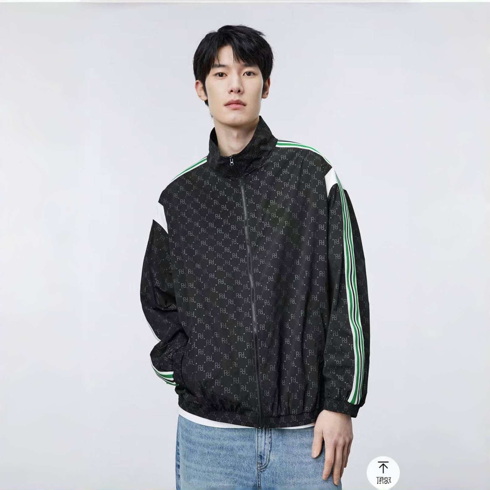 33时尚圈的风向标 男女同款豁～春秋立领满印夹克 皮肤衣