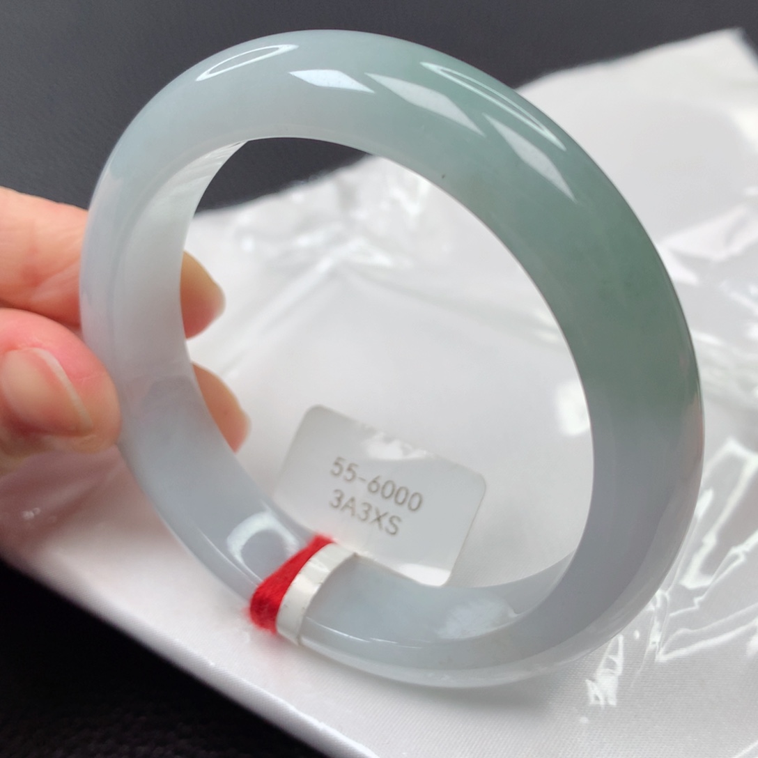 【闪购商品】翡翠手镯未镶嵌51号正圈xs55
