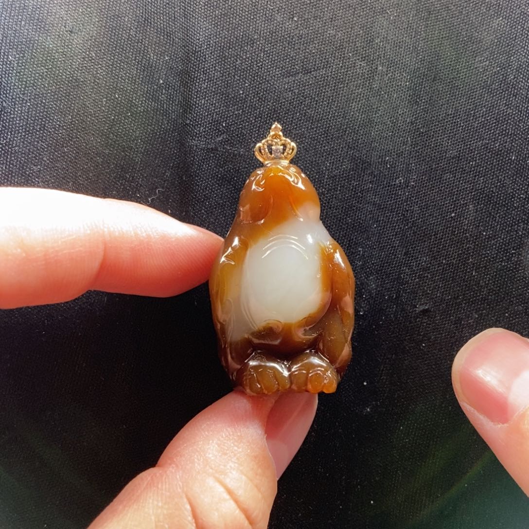 和田玉18K金镶嵌颈饰