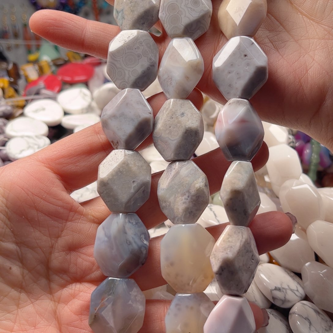 石英质玉珠宝奇石未镶嵌卡24