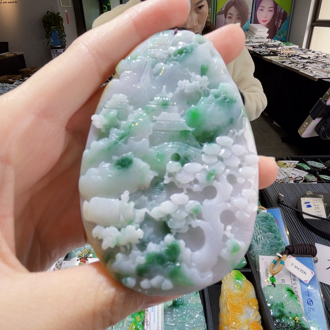 颈饰未镶嵌翡翠翡翠