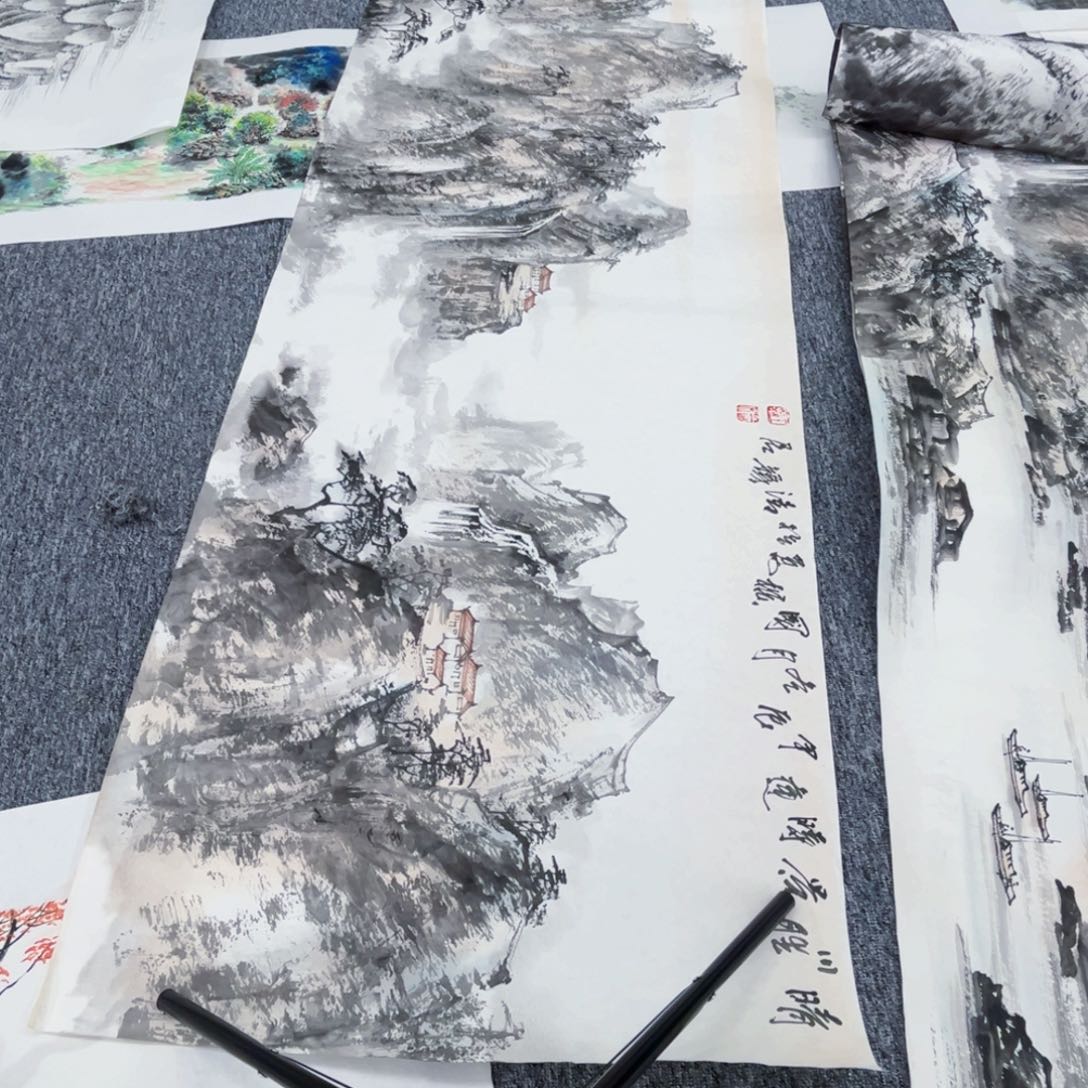 国画一**行小六绘画作品