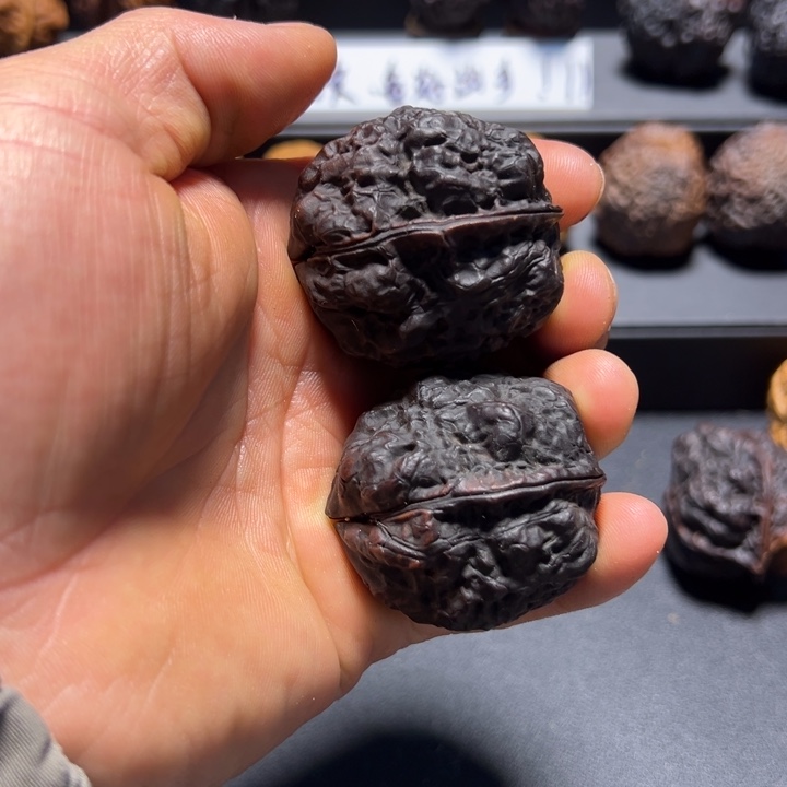 把件文玩核桃B九五玄包41mm