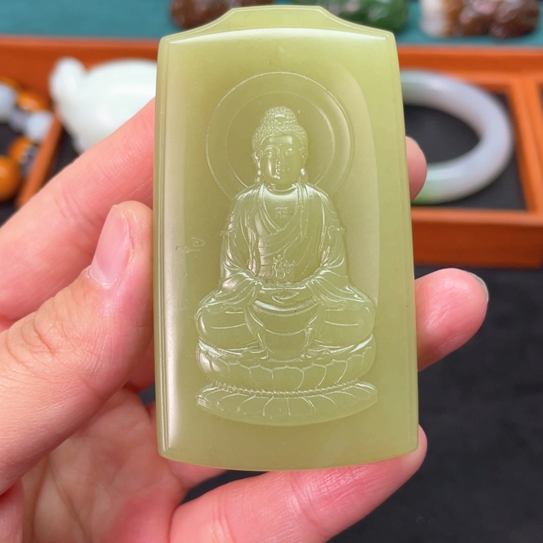 和田玉挂件未镶嵌