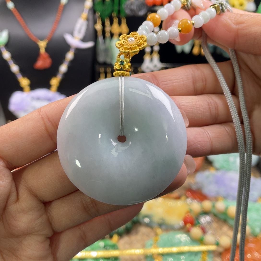 翡翠颈饰未镶嵌代编织