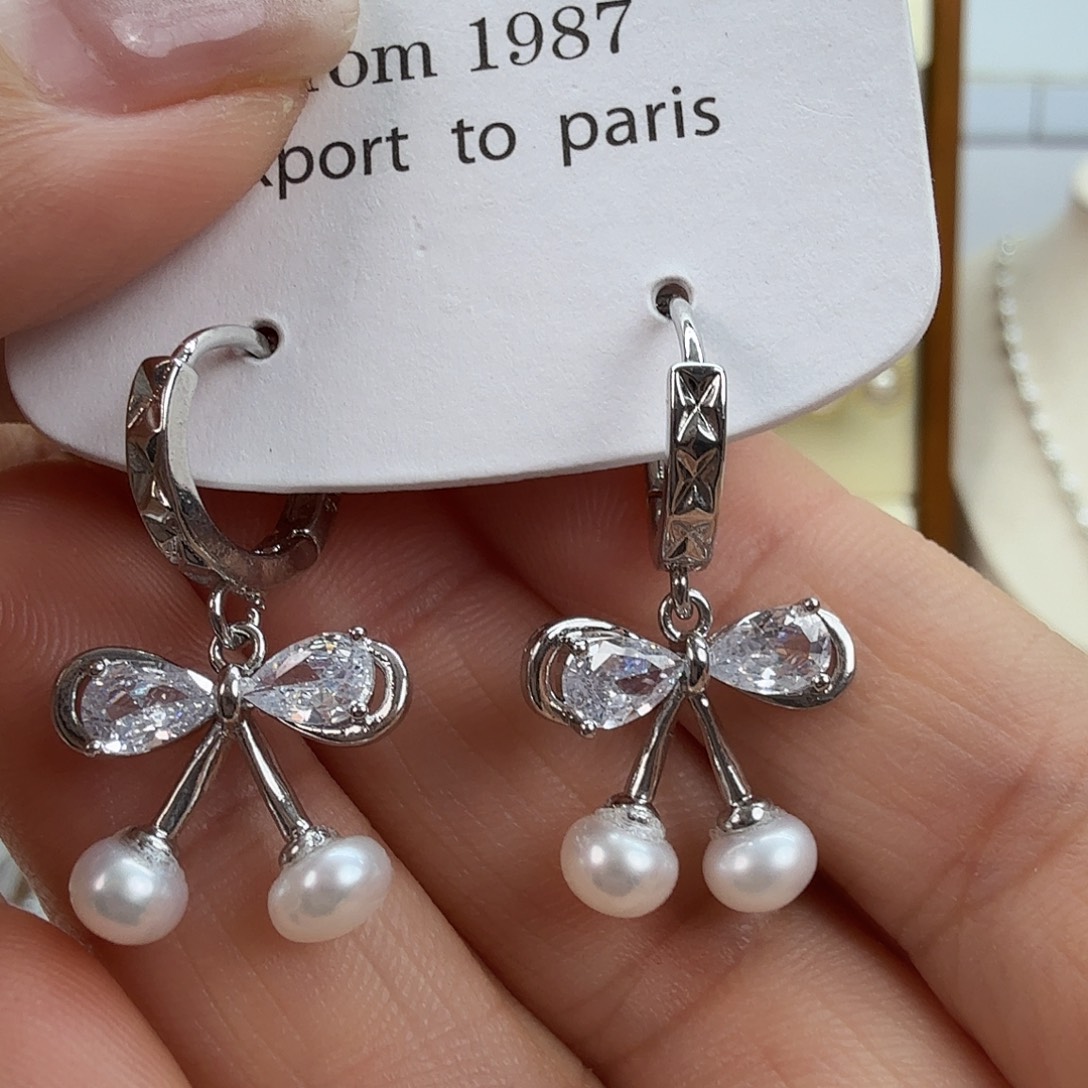 颈饰淡水珍珠未镶嵌