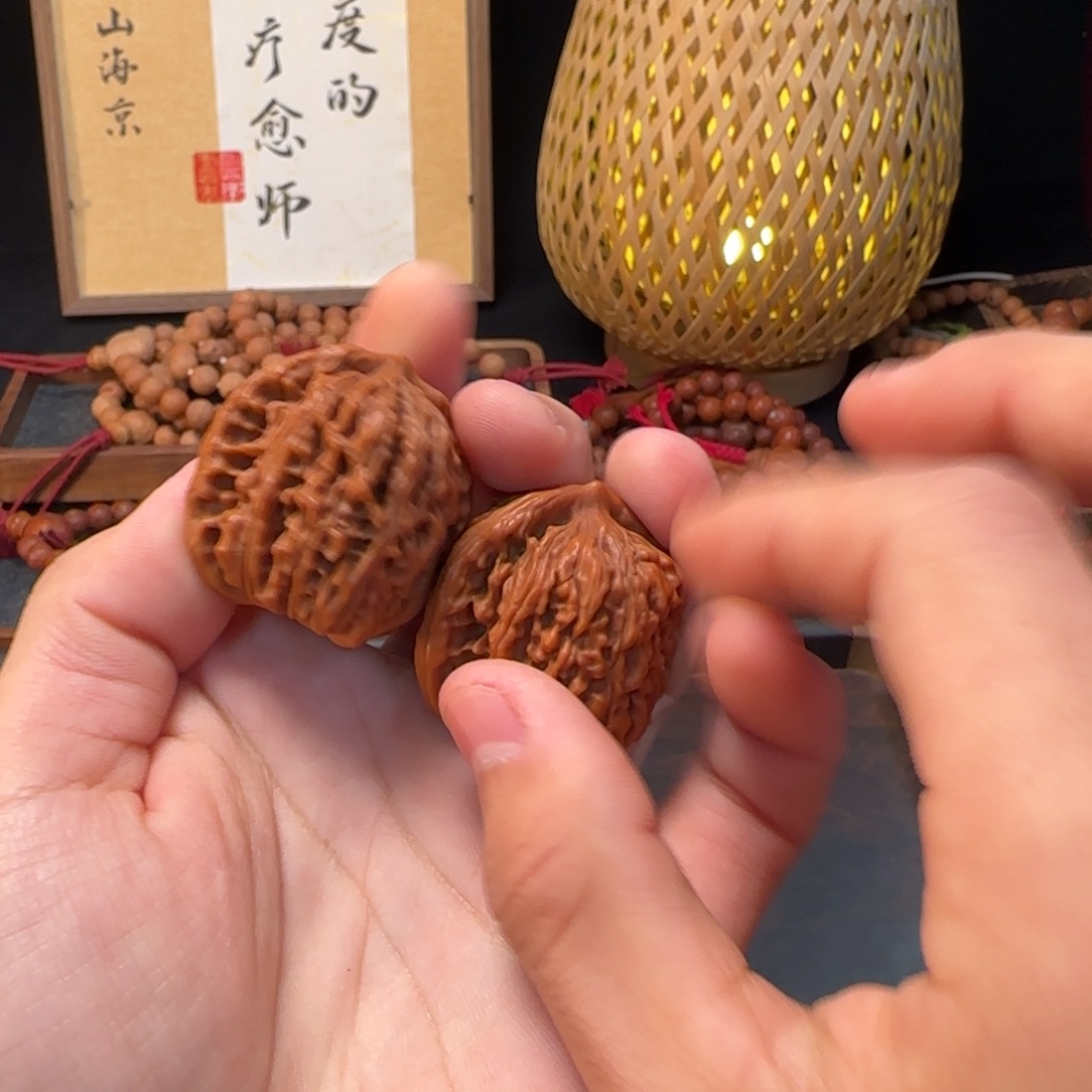 桃核吊坠宠粉福利精挑核桃一副