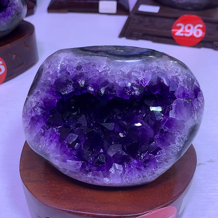 紫晶大型摆件（非配饰）未镶嵌叫*姐蛋