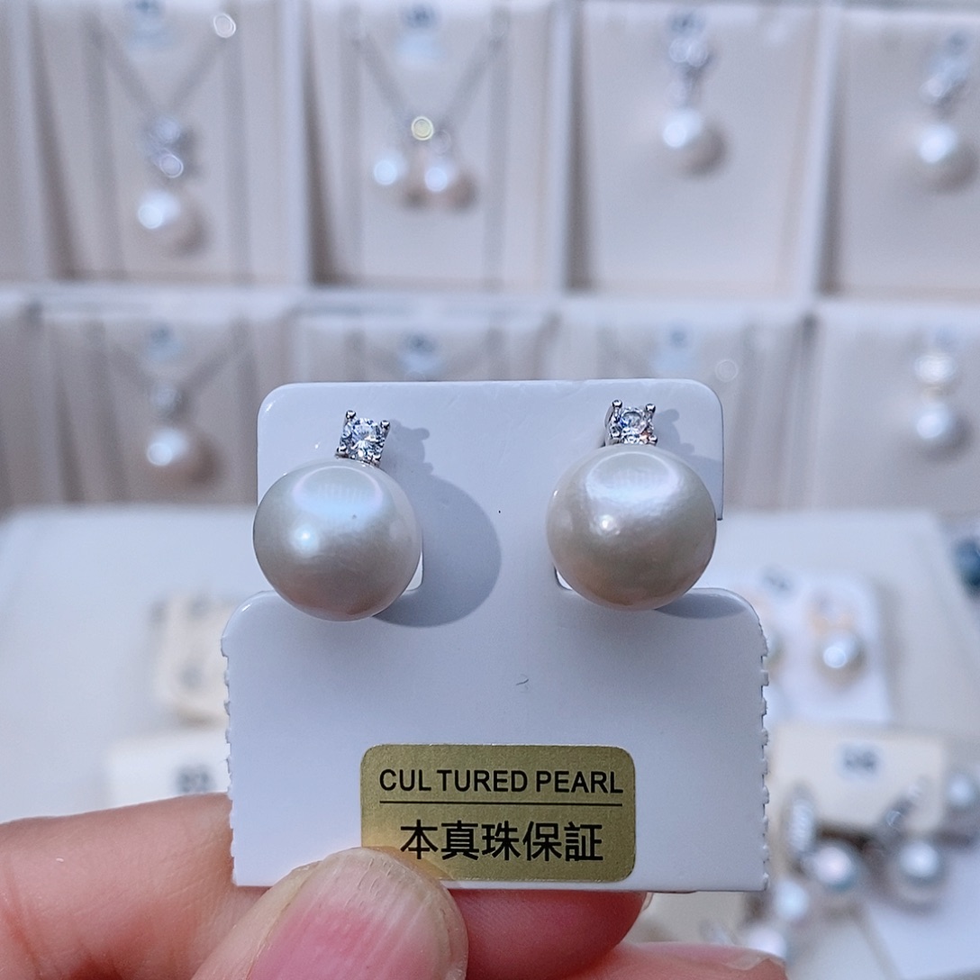 颈饰银S925镶嵌淡水珍珠