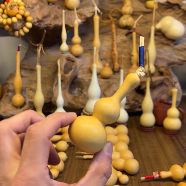 ﹏***丶大叶紫檀（黑酸枝木类）