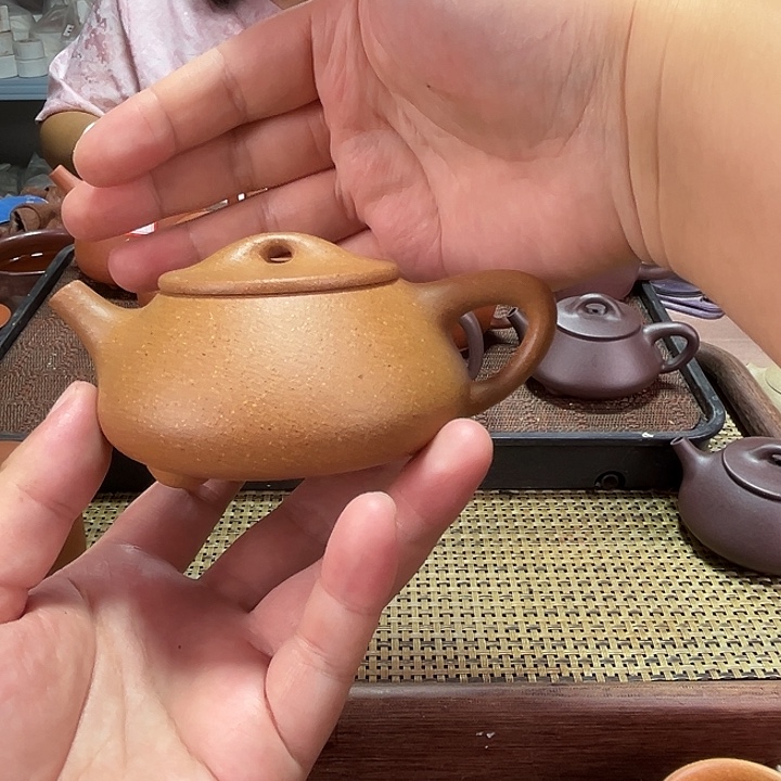 茶壶紫砂160毫升黄降坡石瓢