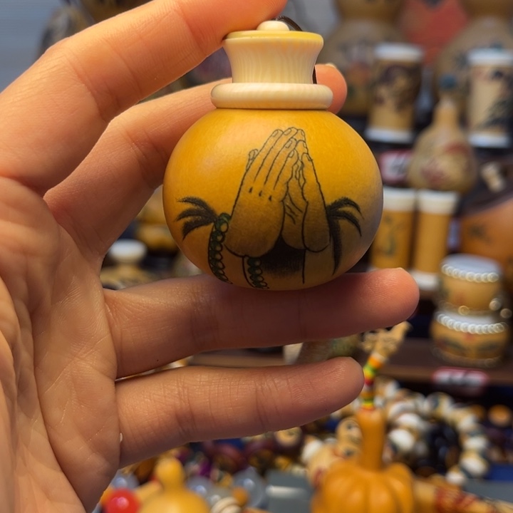 大叶紫檀（黑酸枝木类）木**月