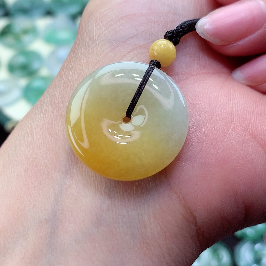 翡翠颈饰未镶嵌38尺寸25.2-5.5