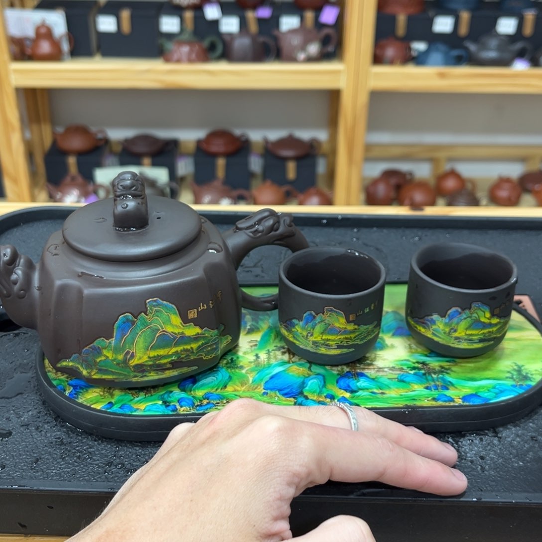 紫砂茶宠茶壶等紫砂器皿