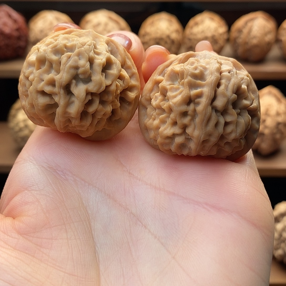 清***麦吊坠文玩核桃秦闷16（静静文玩）