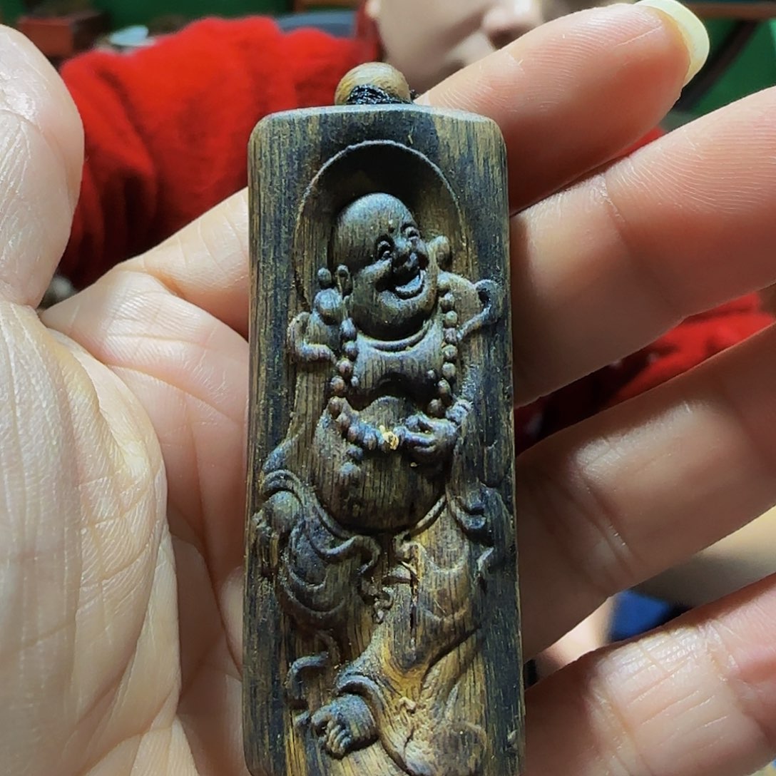 沉香沉香碎屑海南莺歌绿奇楠老料佛公带绳10克