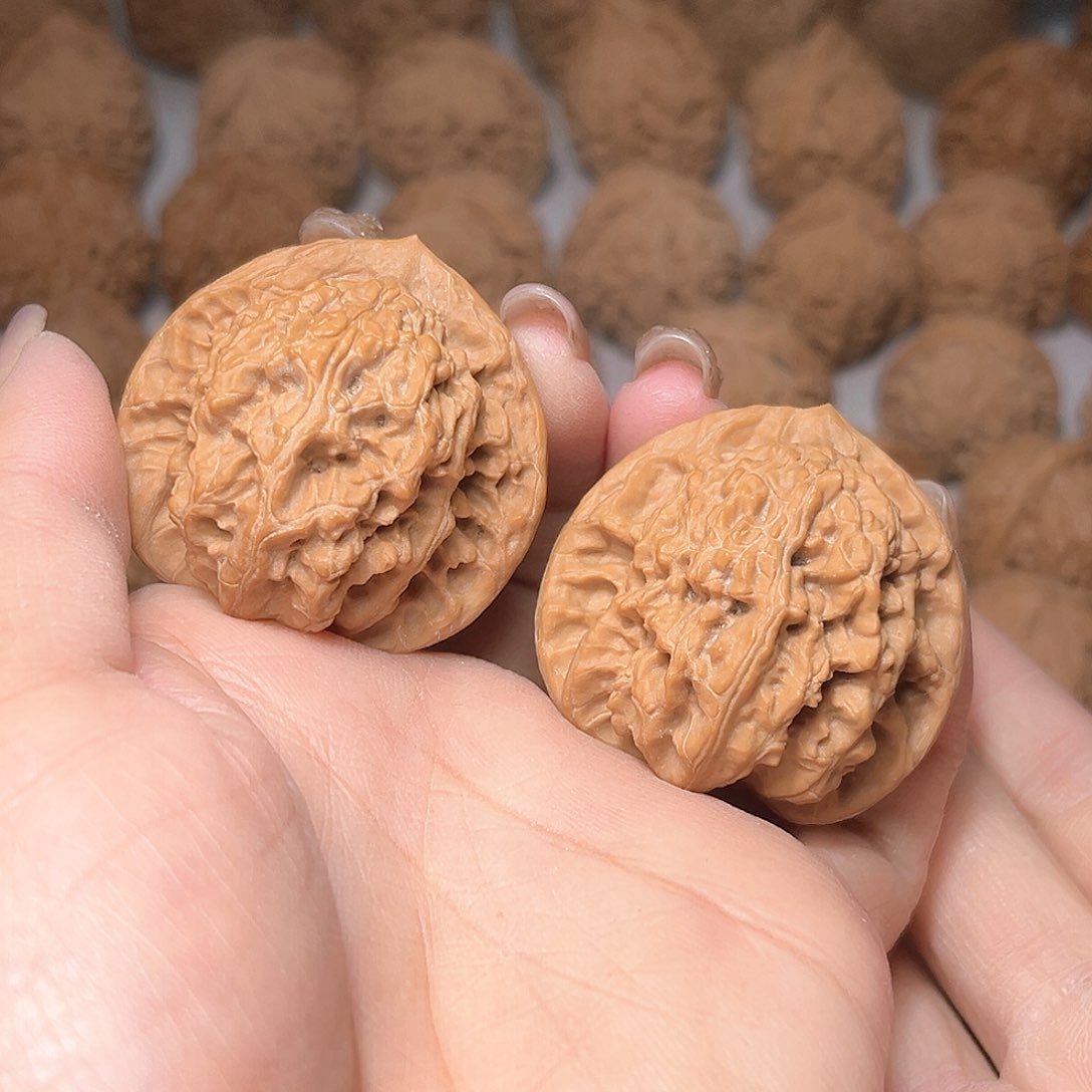 桃核把件盘虎41➕文玩