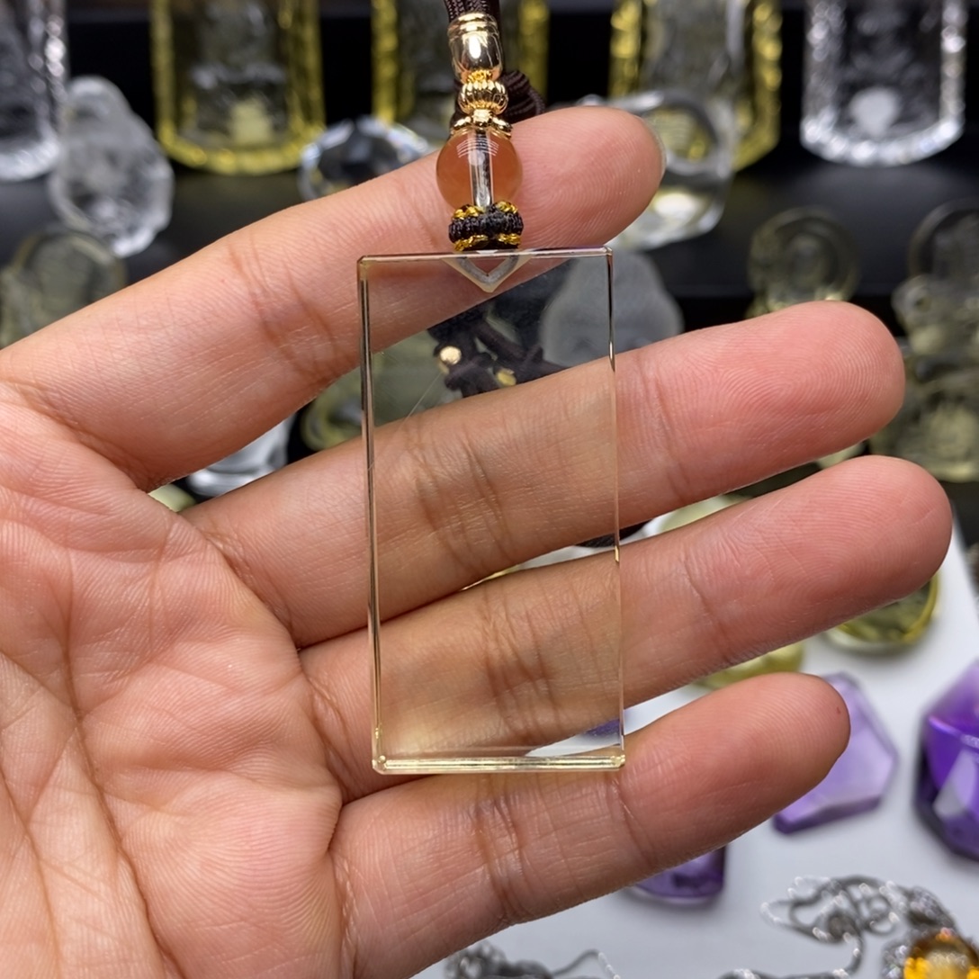 慢****水晶未镶嵌颈饰无事牌