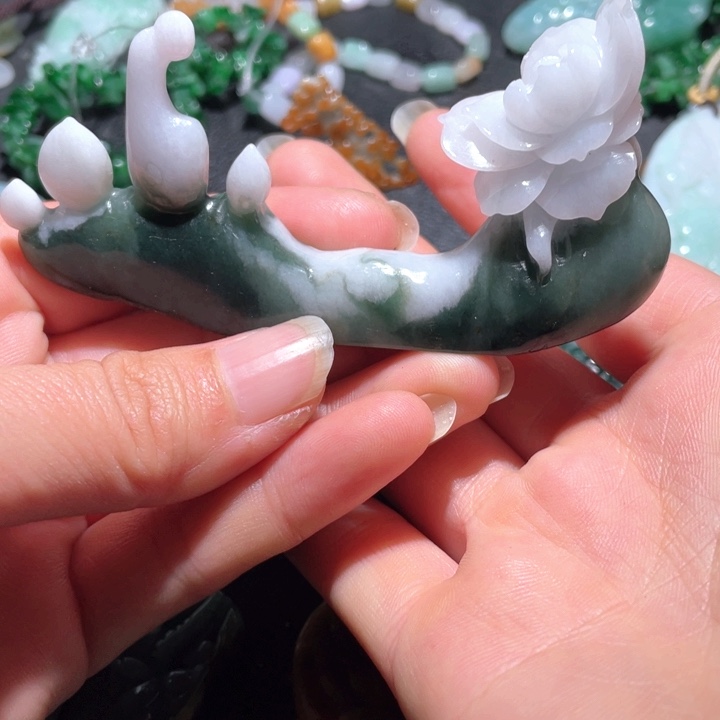 【闪购商品】翡翠颈饰未镶嵌天然翡翠