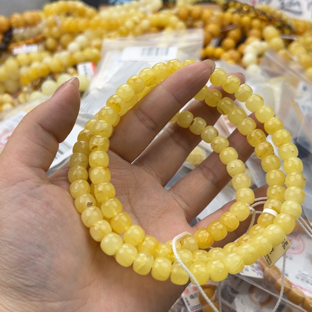 琥珀珠宝奇石未镶嵌