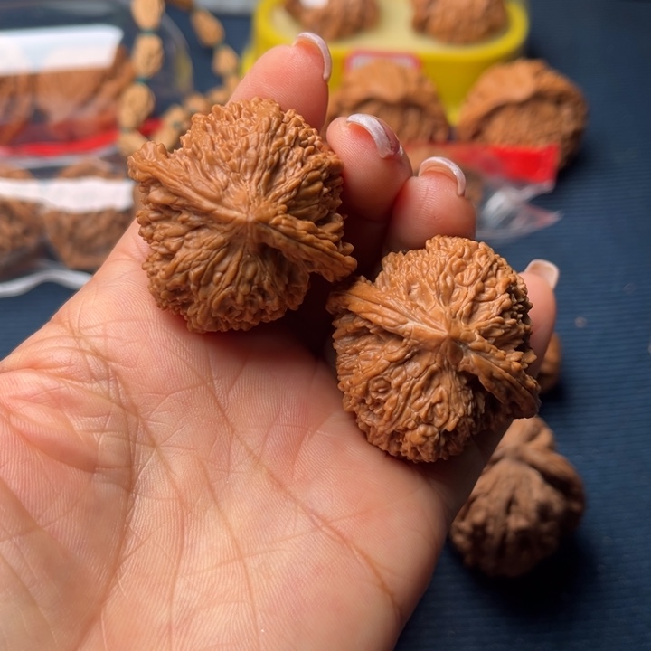 吊坠文玩核桃40满天星全品