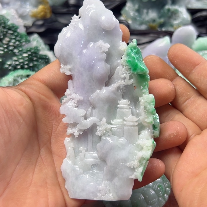 翡翠摆件未镶嵌翡翠