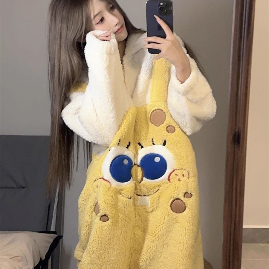 粉大星连体睡衣珊瑚绒加厚可爱加绒家居服冬睡衣家居服