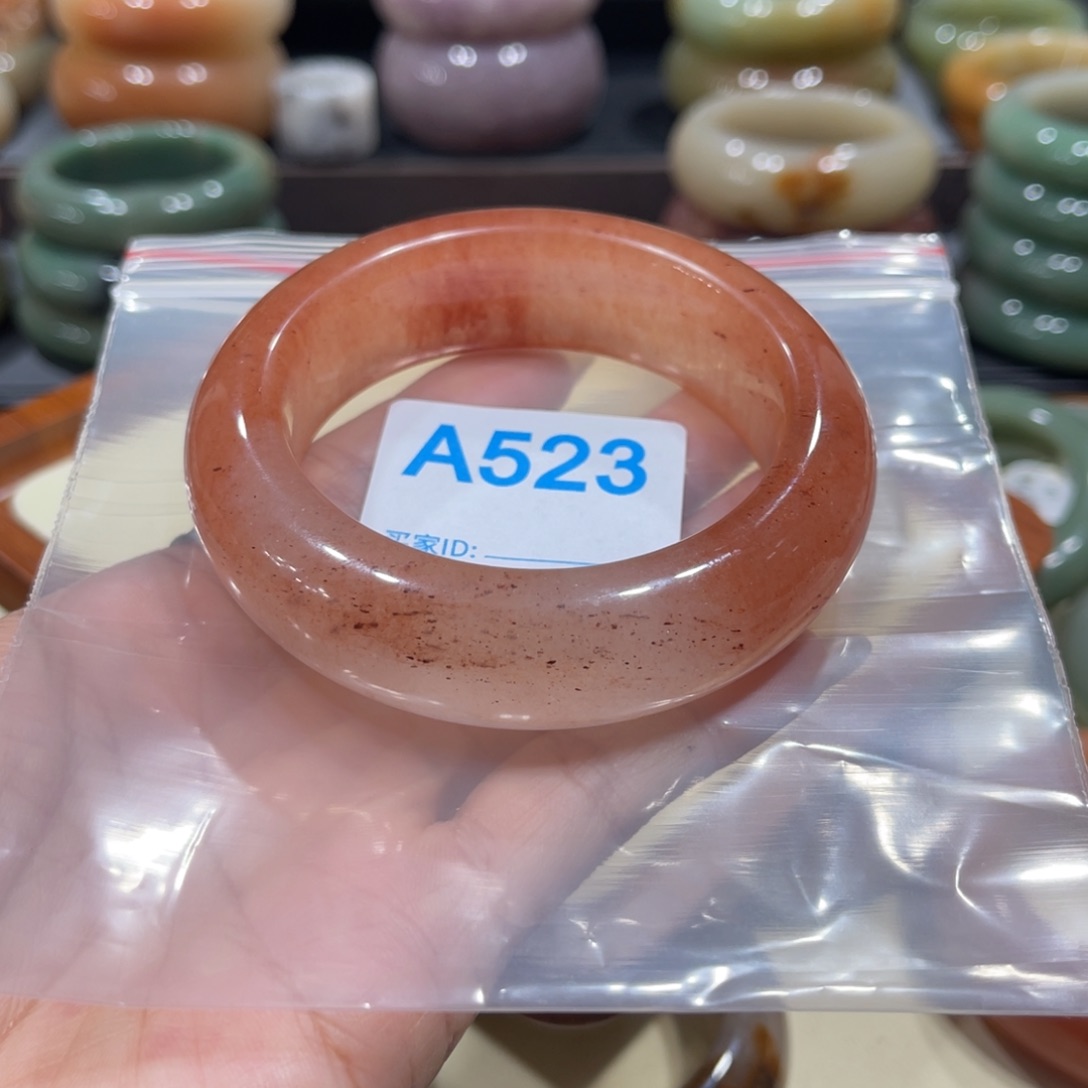 未镶嵌手镯石英岩玉B**y