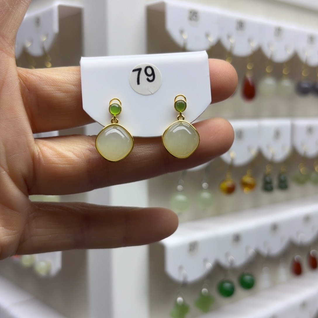 和田玉银S925镶嵌耳饰