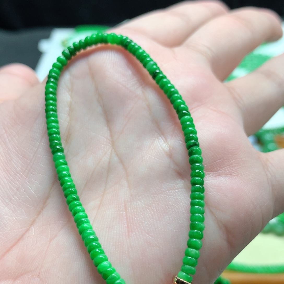 翡翠未镶嵌手链翡翠