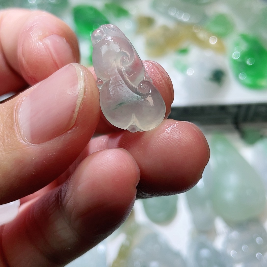 定制翡翠未镶嵌天然翡翠A货