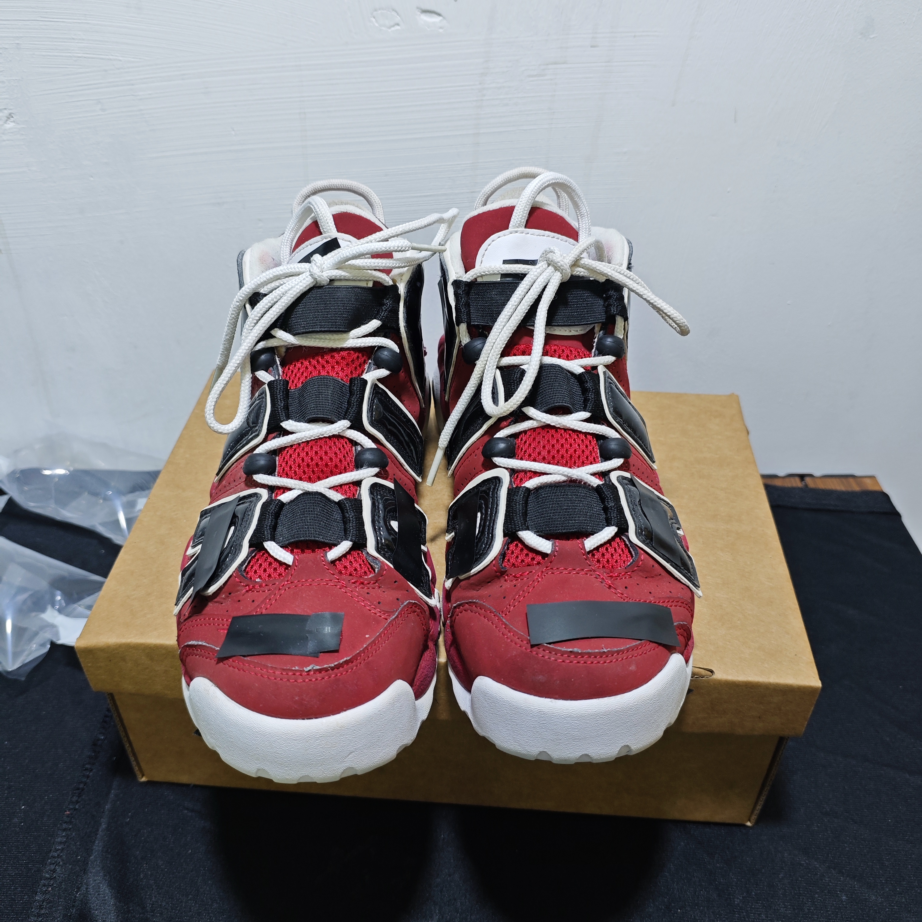 42 码 复古篮球鞋