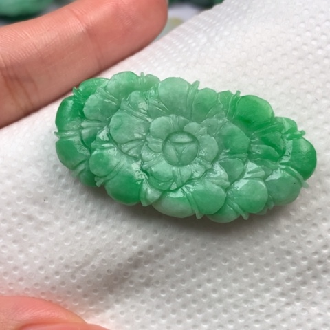 翡翠颈饰未镶嵌用***绕翡翠