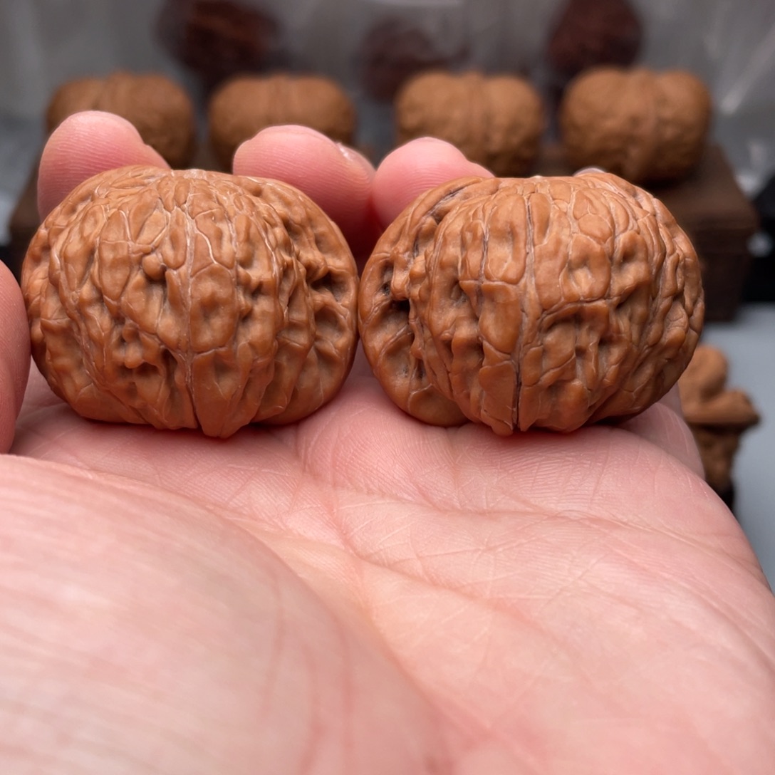 文玩核桃把件磨盘40全品