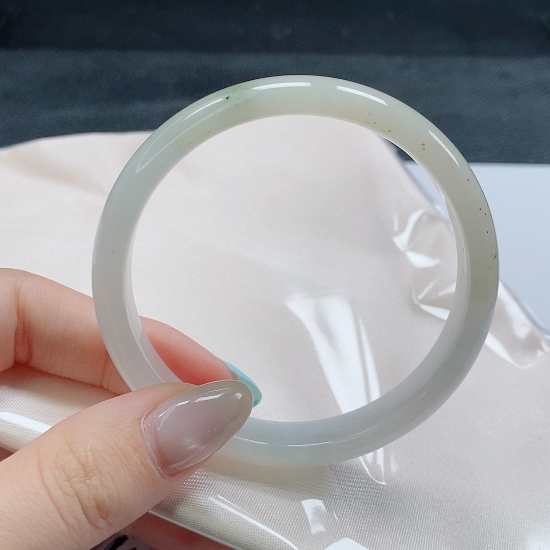 【闪购商品】未镶嵌手镯翡翠462号