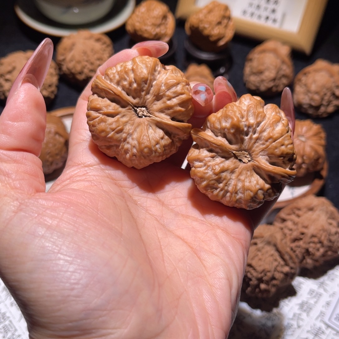 你***哥文玩核桃吊坠40.5昌平蛤蟆头直播选购88003