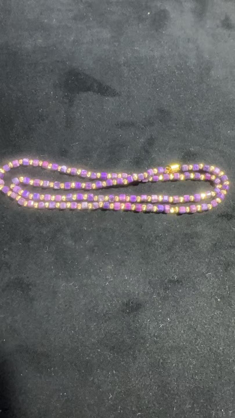 锦鲤甄选  南非老料紫丝绒方糖单株项链多样性发一个 CH158