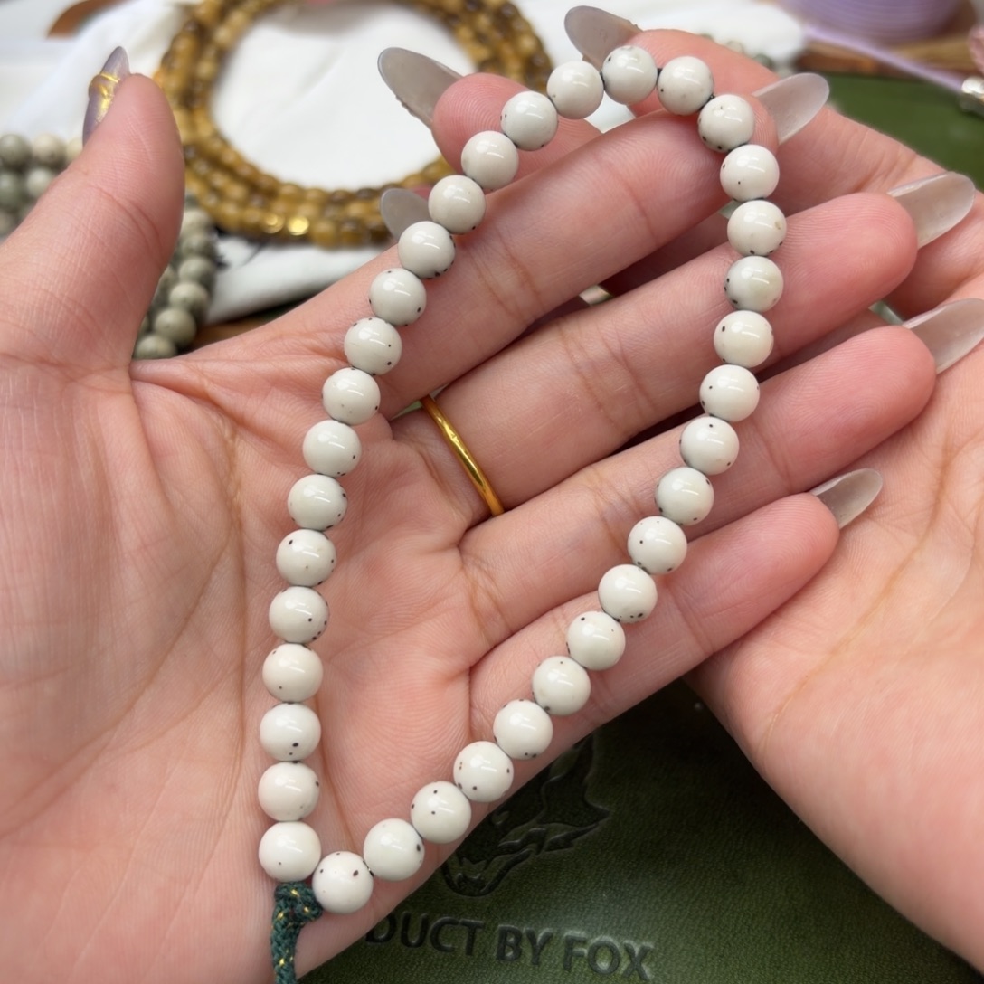 星月菩提手串7mm大留白龙蛋❗️圆珠手持❗️绿包白石玉料